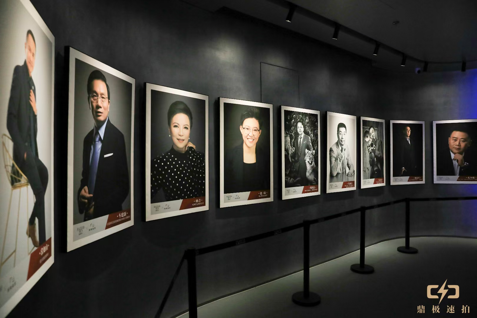 鼎极摄影人像作品展陈